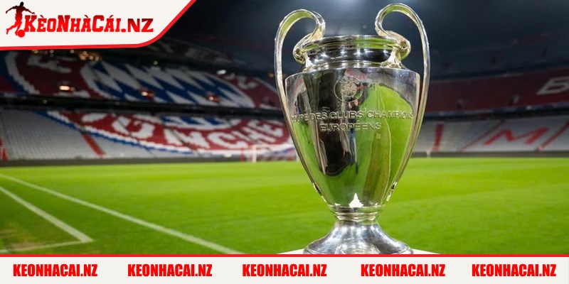 UEFA Champions League là giải đấu thường niên do Liên đoàn bóng đá châu Âu 