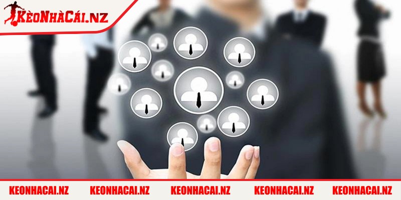 Cơ cấu tổ chức với các phòng ban chính