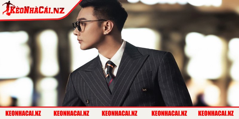 Nguyễn Gia Phúc giúp người đọc có cái nhìn toàn cảnh về diễn biến trận đấu